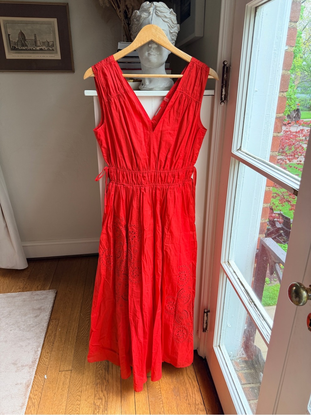 Elie Tahari Vibrant Red Sleeveless Maxi Dress
